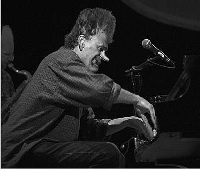 Bruce Hornby is Deranged